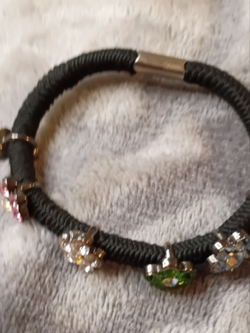 Source Unknown Black Hair Tie with Pink, Clear and Green Flower Charms - Picture 3 of 6